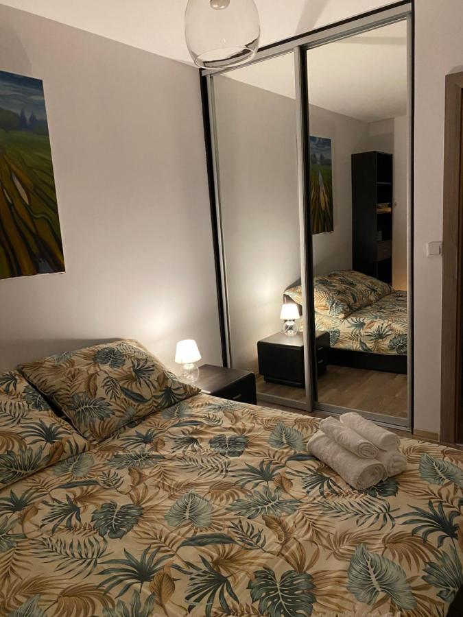 Dyrekcyjna Apartment Wrocław Buitenkant foto